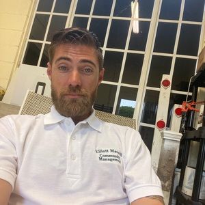 Meet your Posher, Cory